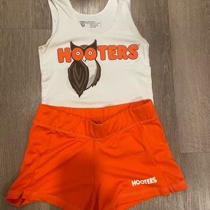 Hooters Uniform